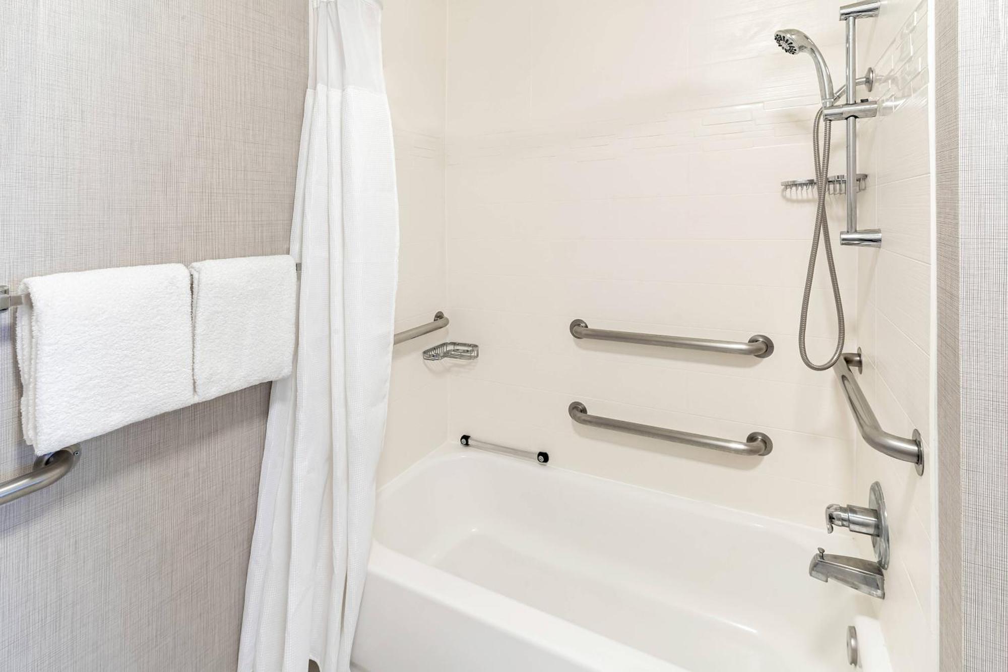 Sacramento 3* Rancho Cordova